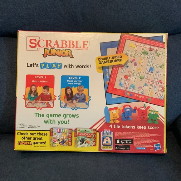 SCRABBLE JR. - BRAND NEW/Sealed in plastic - Picture 4 of 5
